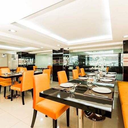 Le Touche Hotel 曼谷 外观 照片